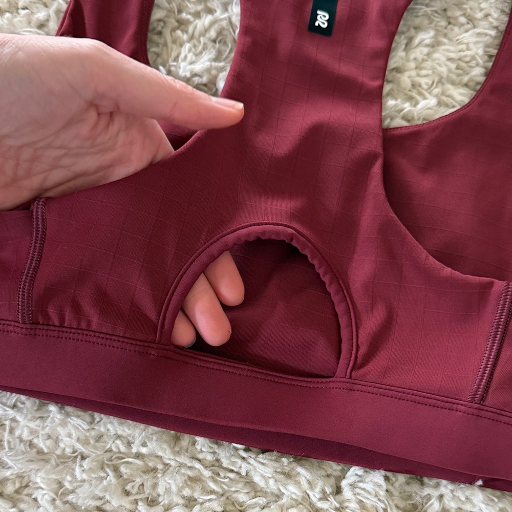 Bandit Running Women's Gridlock Burgundy Sports Bra - Picture 5 of 7
